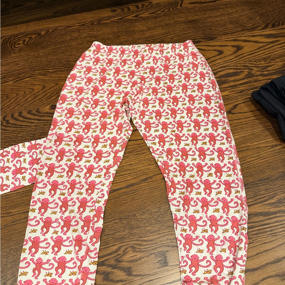 Roller Rabbit Pink and White womens Pajama Set - Picture 3 of 3
